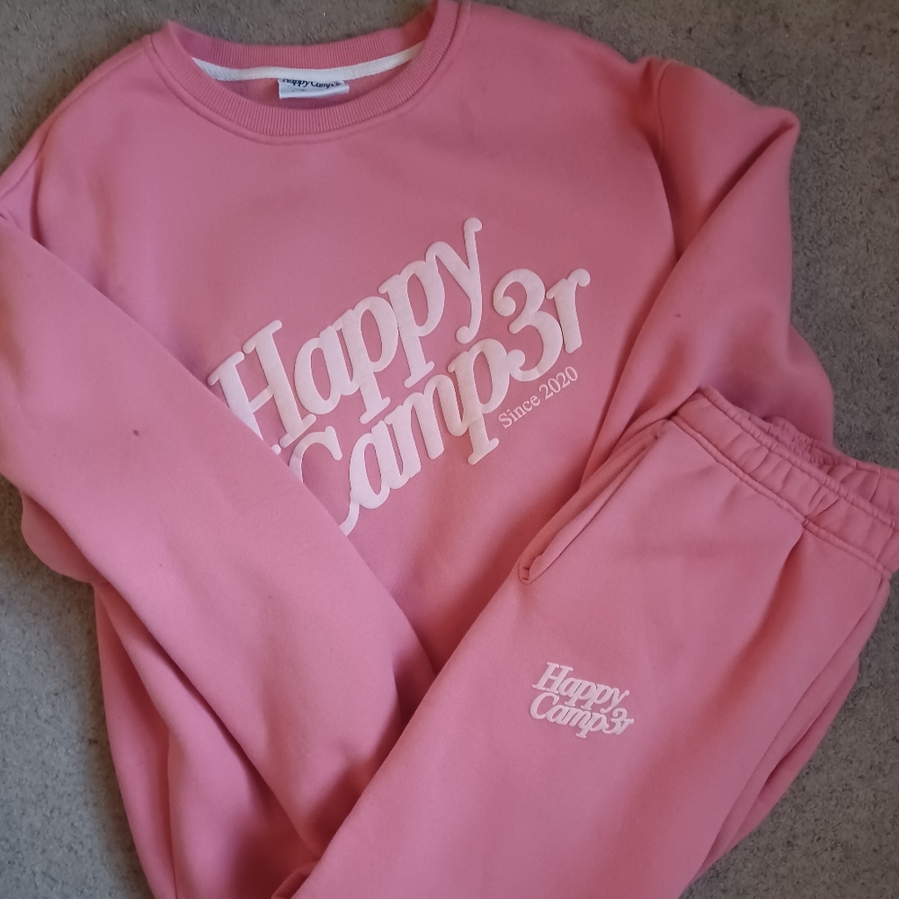 Happy Camp3r Pink Sweatshirt and Joggers Set